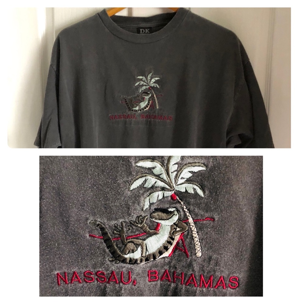 Bahamas tee shirt alligator palm tree embroidered Nassau DK Embroidry Vintage - Picture 2 of 7